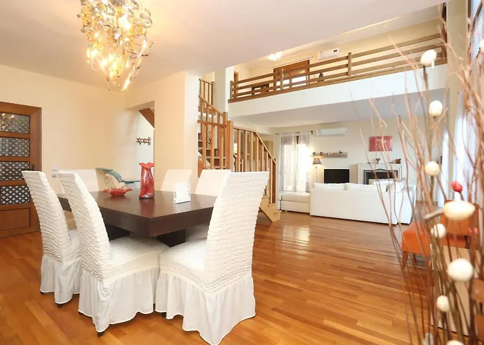 Omega - Beachfront, Garden, Bbq Chaniotis