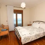 Omega - Beachfront, Garden, Bbq *