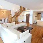 Omega - Beachfront, Garden, Bbq Villa