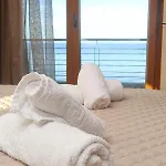 Omega - Beachfront, Garden, Bbq Villa Chaniotis