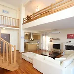 Omega - Beachfront, Garden, Bbq